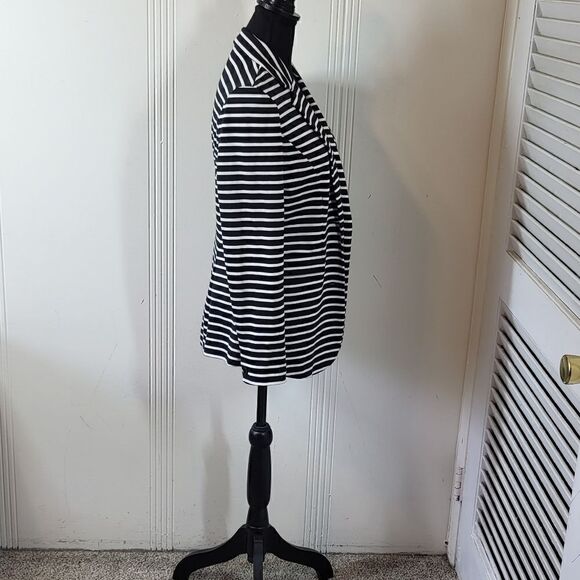 Mossimo Black & White  Striped Jacket - Picture 3 of 7